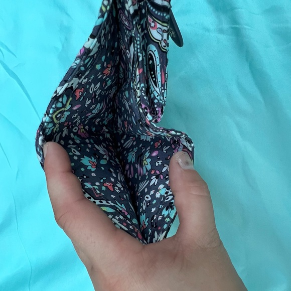 Vera Bradley Iconic RFID small wallet - Picture 4 of 7